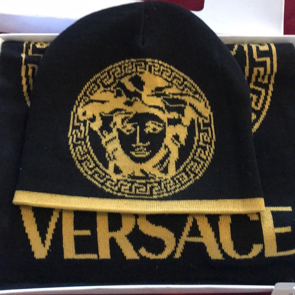 Unisex Versace Hat and Scarf Set
